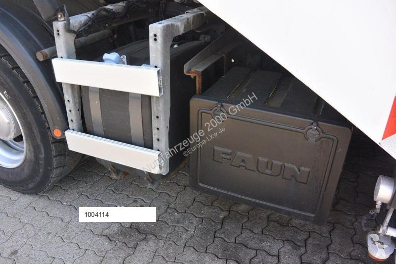 Utilaje pentru drumuri Mercedes