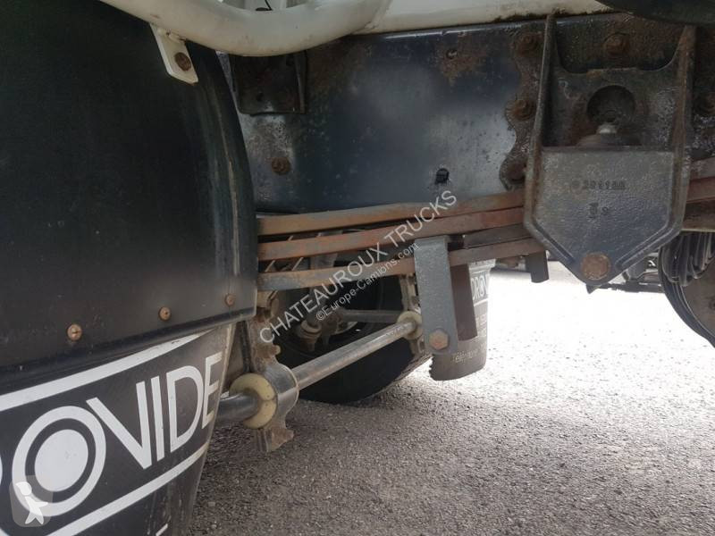 Engin de voirie Renault