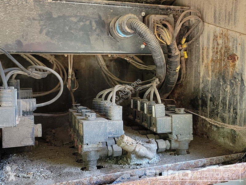 Utilaje pentru drumuri  LF55.180
