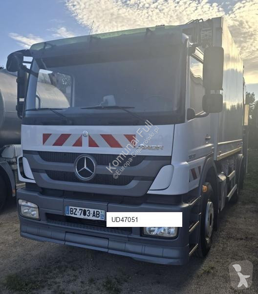 Utilaje pentru drumuri Mercedes variopress 16m3
