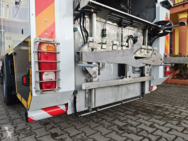 آلة لصيانة الطرق Iveco + IRIDE BIN WASHER Ροδέλα