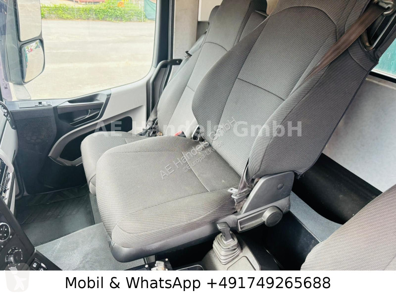 Engin de voirie Mercedes 2533 M ClassicSpace BL...