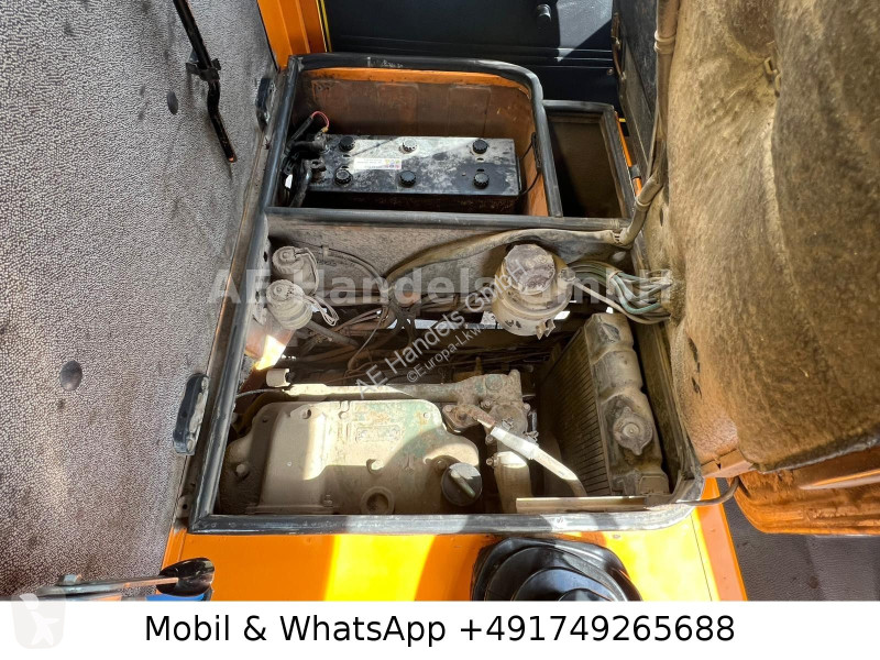 آلة لصيانة الطرق Mercedes LP  Faun AK 420...