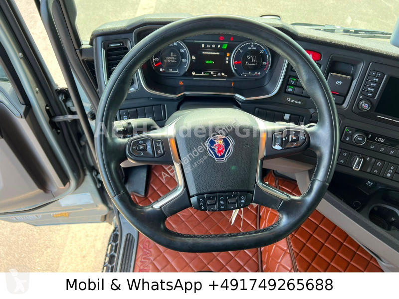 آلة لصيانة الطرق Scania R 410  Faun...
