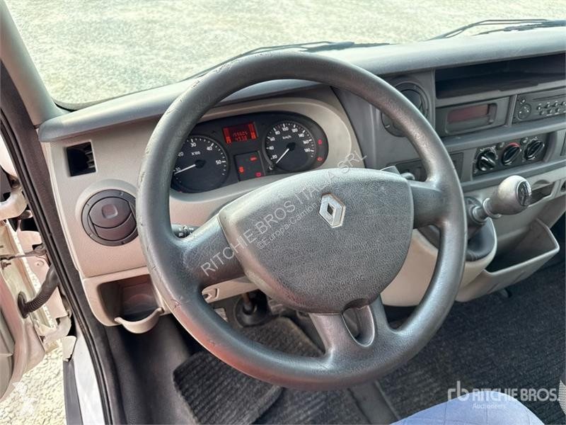 Коммунальная техника  Renault