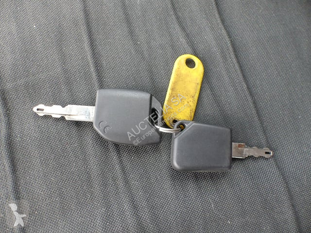 Vehículo de limpieza viaria Renault D19