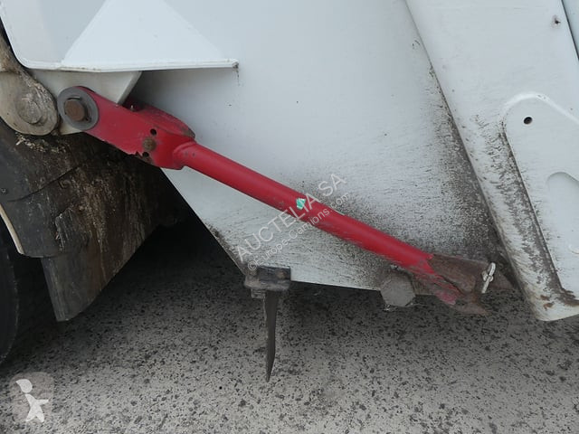 Vehículo de limpieza viaria Renault D19