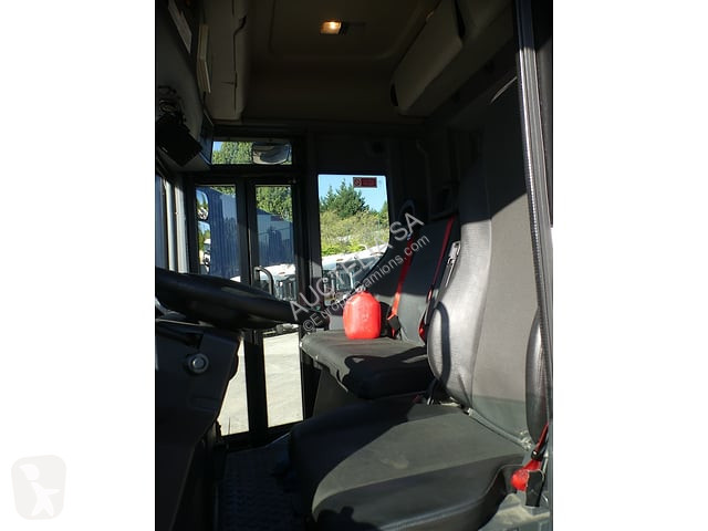 Vehículo de limpieza viaria Renault D19
