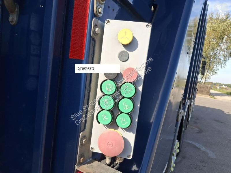 Utilaje pentru drumuri Mercedes Medium XLS...