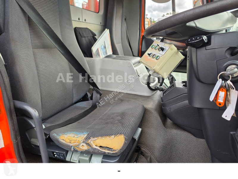 Útfenntartó-és-karbantartógép Volvo B3C BL Saug...