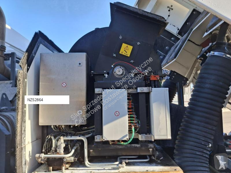 آلة لصيانة الطرق Renault Semat Zoeller