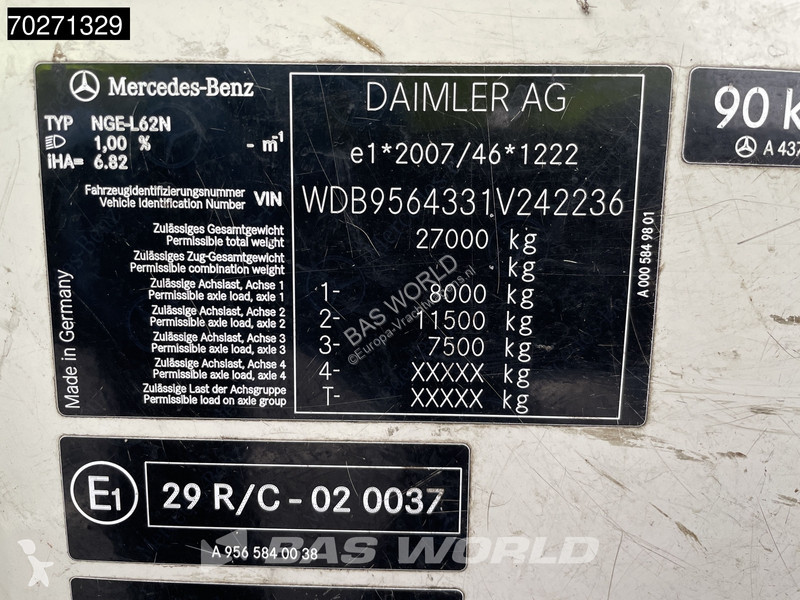 Utilaje pentru drumuri Mercedes 2630 6X2 17m3...