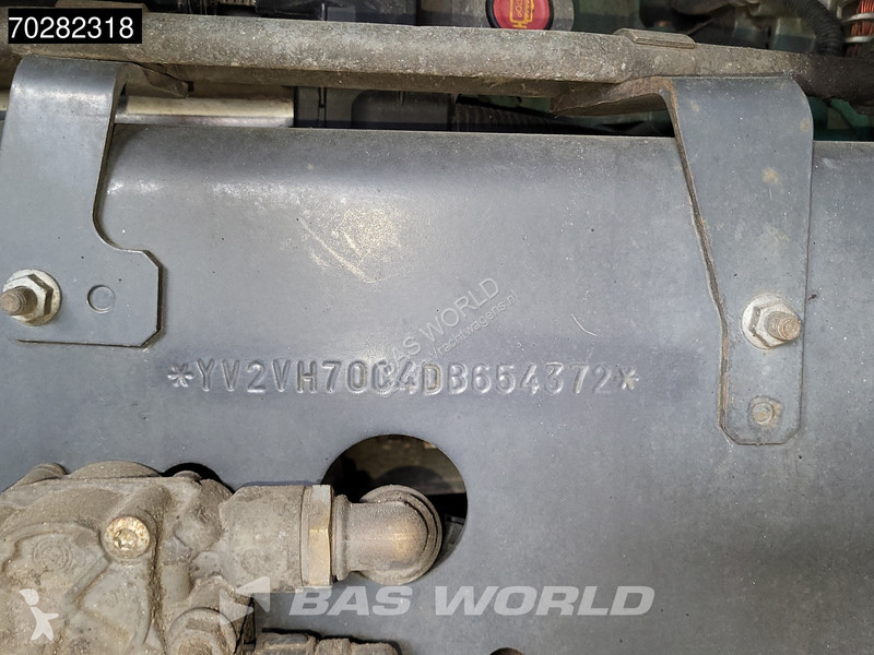 Utilaje pentru drumuri Volvo FE 300 6X2 -Truck...