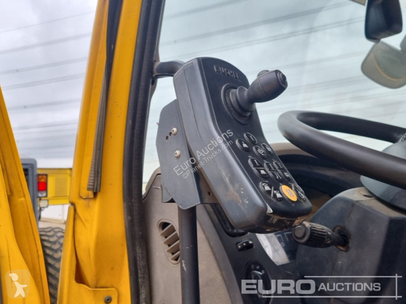 Utilaje pentru drumuri  LF220