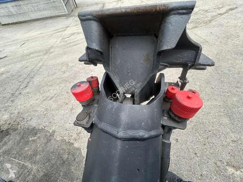 Silniční stroje   600