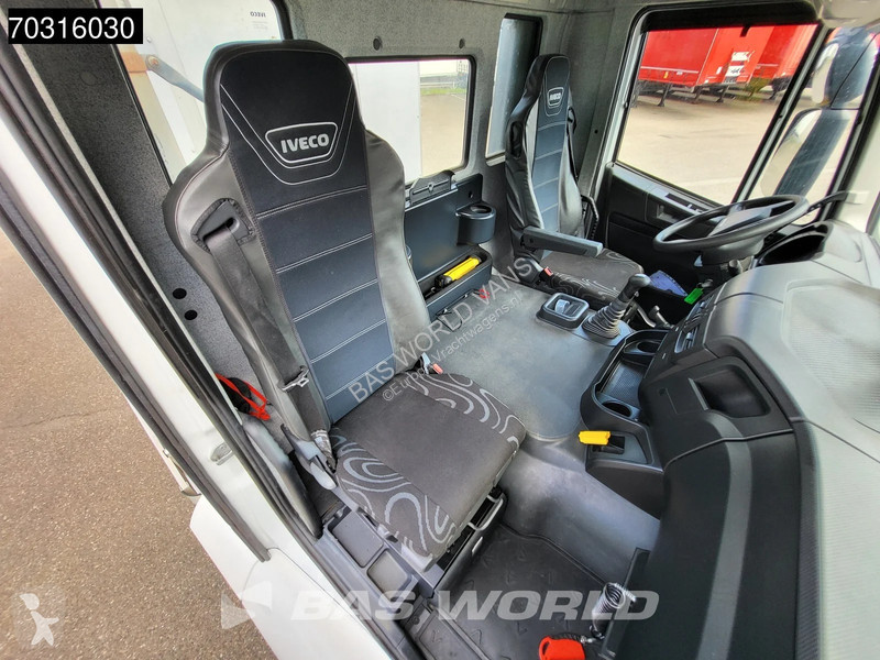 آلة لصيانة الطرق Iveco 330 4X2 Slaughter waste...