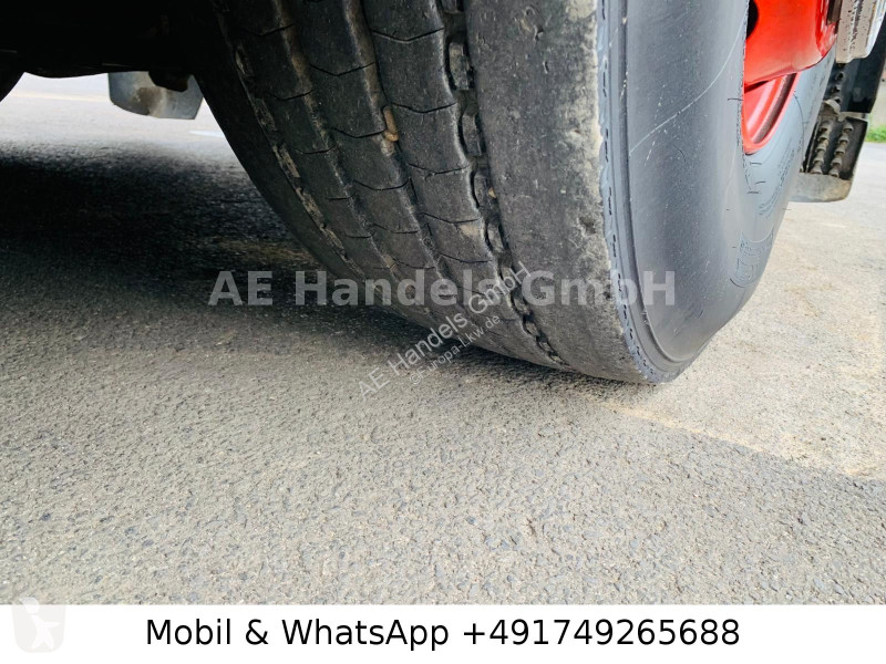 آلة لصيانة الطرق Mercedes 2533 M ClassicSpace...
