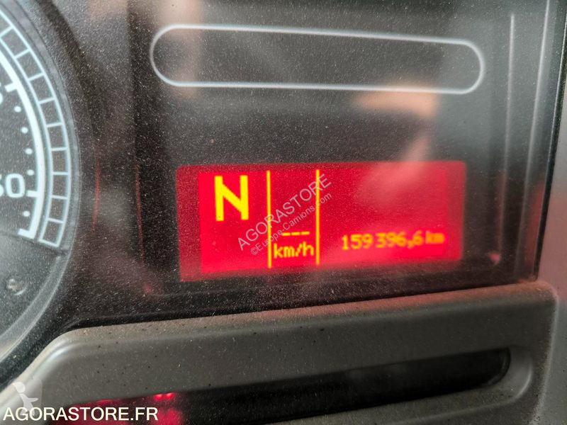 Vehículo de limpieza viaria Renault PREMIUM