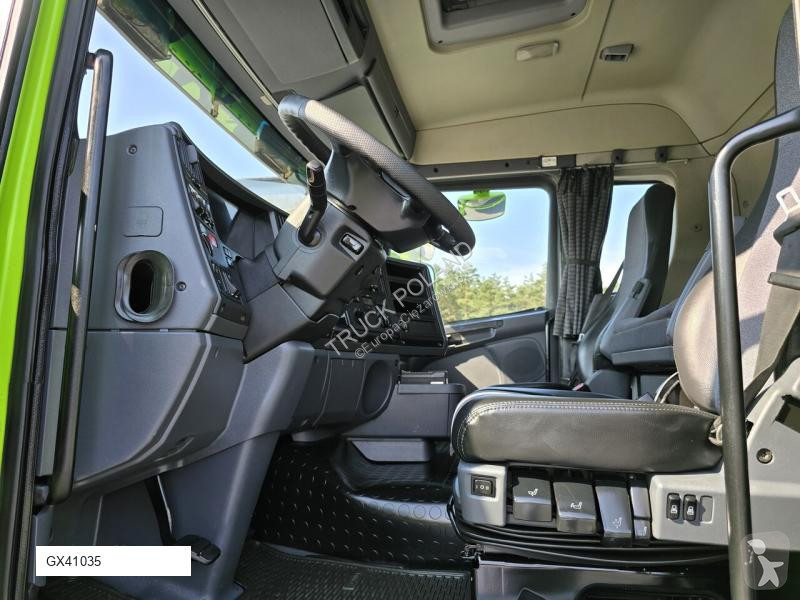 Silniční stroje Scania Disab Centurion P210/9