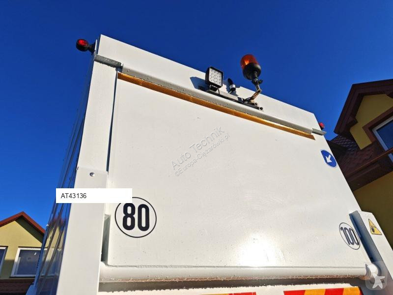 آلة لصيانة الطرق Isuzu MYJKA N-Series Container...