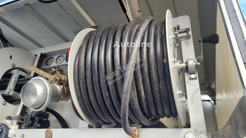 Silniční stroje Nissan Defco Combi 3,5t