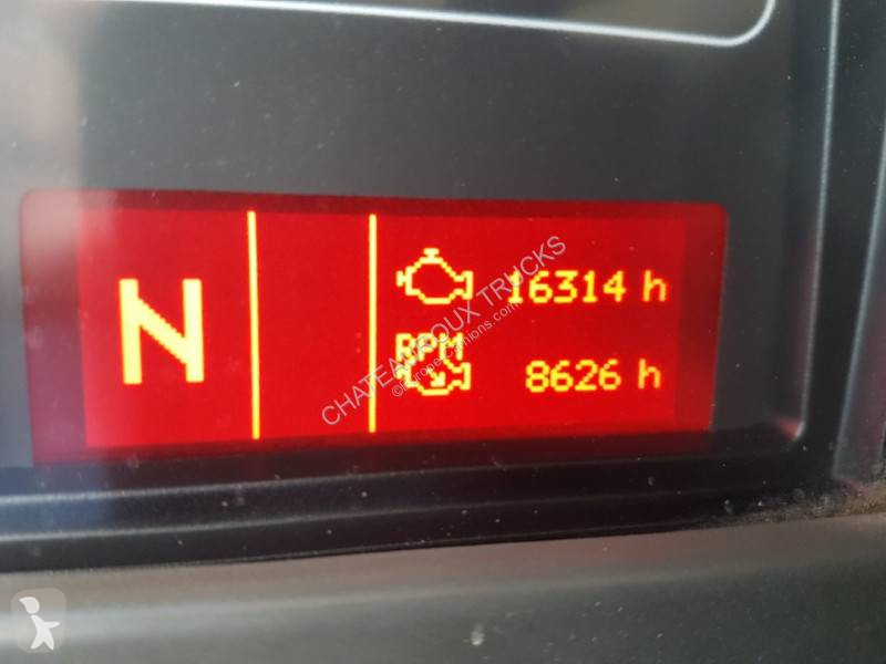 Engin de voirie Renault