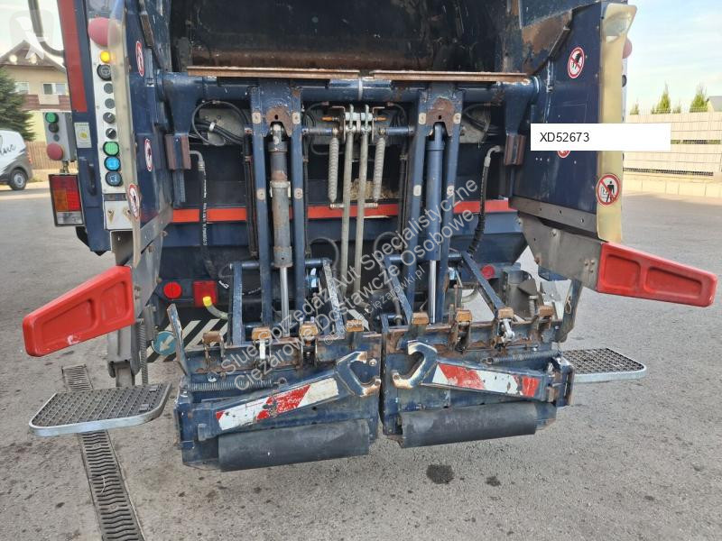 Utilaje pentru drumuri Mercedes Medium XLS...