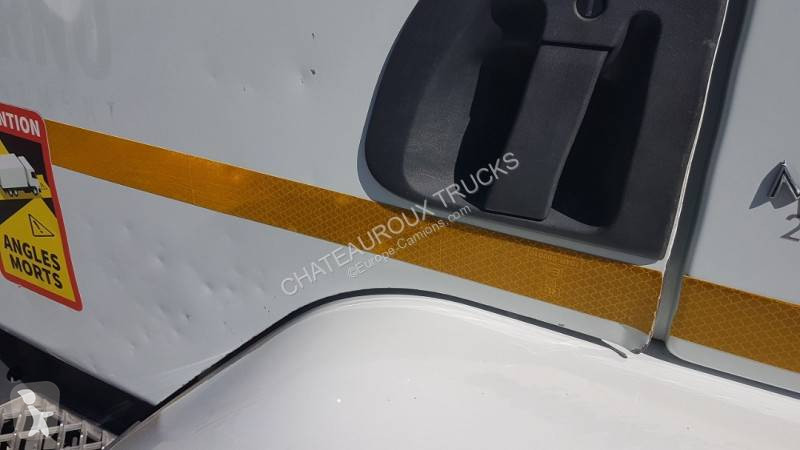 Engin de voirie Renault