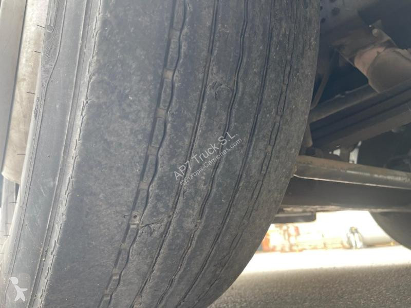Utilaje pentru drumuri Iveco 330
