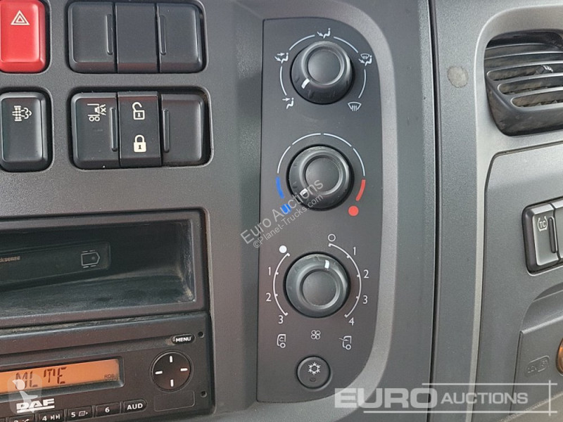 Utilaje pentru drumuri  LF220