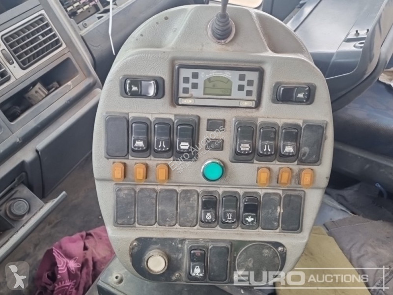 Utilaje pentru drumuri Iveco Euro Cargo 140E18