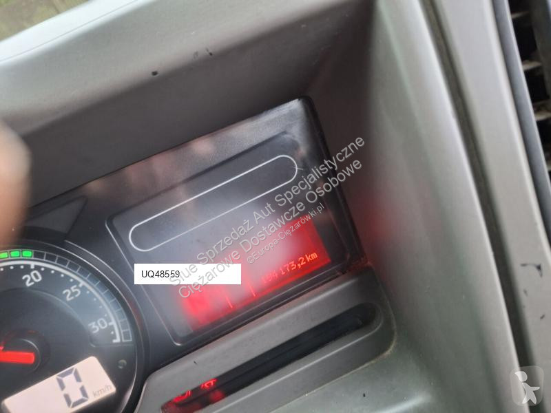 آلة لصيانة الطرق Renault VS500