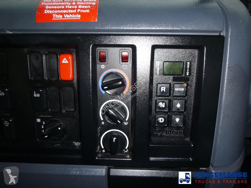 Engin de voirie Mercedes 2629 RHD 6x2 Geesink...