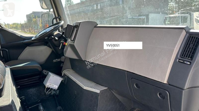 آلة لصيانة الطرق Volvo MEDIUM XLI