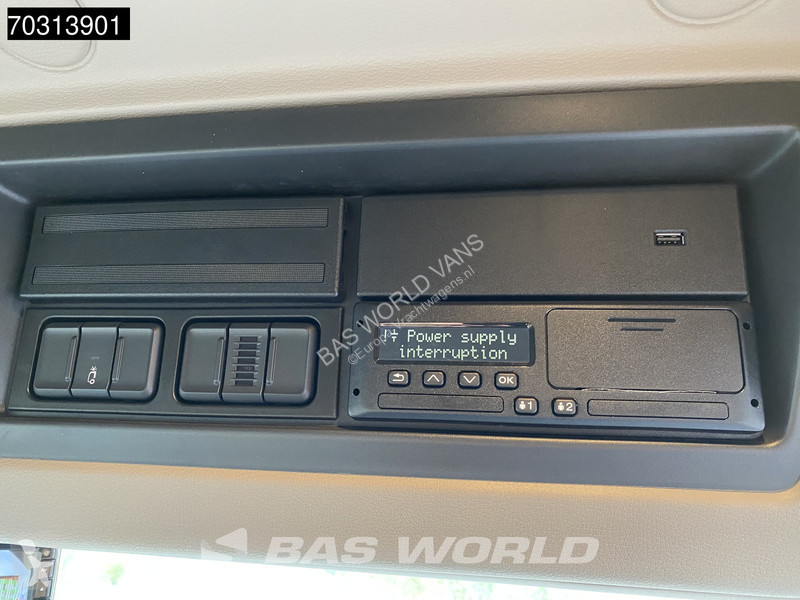Engin de voirie DAF XB 230 4X2 NEW! Scarab...