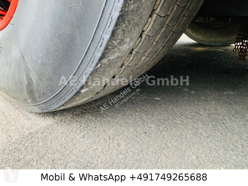 آلة لصيانة الطرق Mercedes 2533 M ClassicSpace...