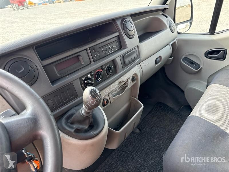 Коммунальная техника  Renault