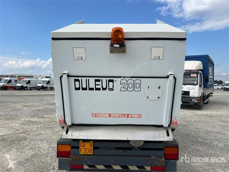 Vägmaskiner Dulevo 200/5 Sweeper Truck