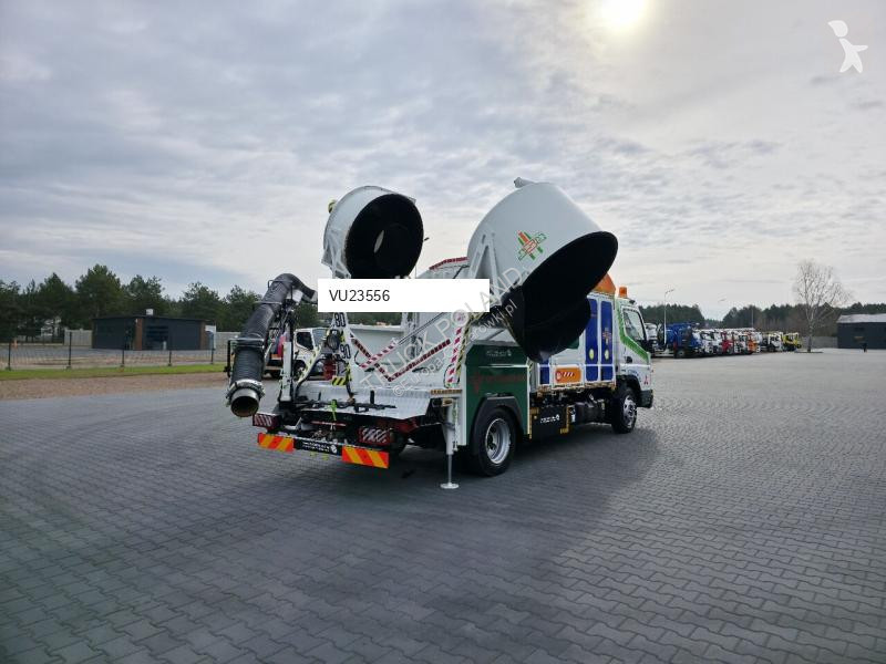 Silniční stroje Mitsubishi CANTER odkurzacz...