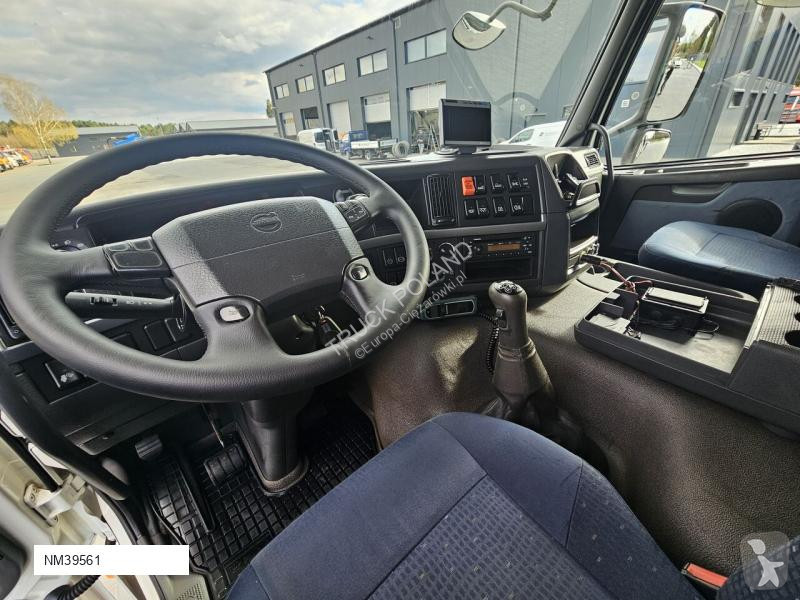Silniční stroje Volvo ADR KOMBI