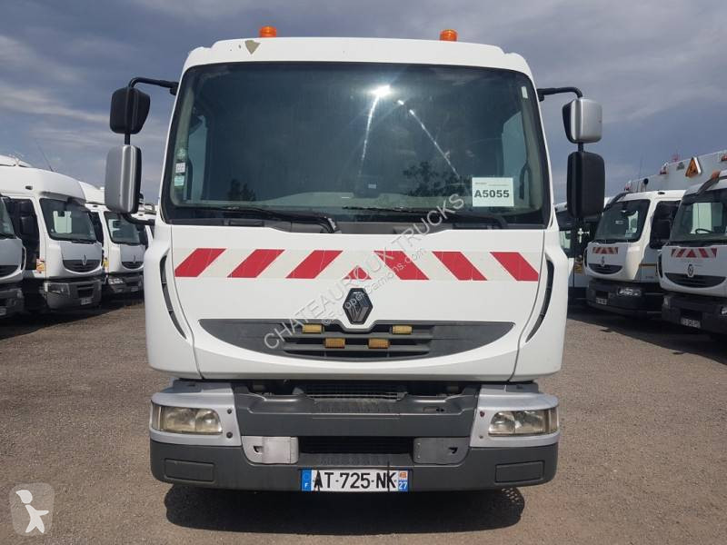 Engin de voirie Renault