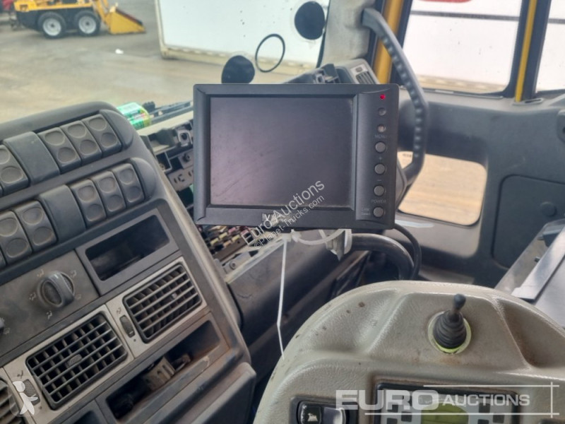 Utilaje pentru drumuri Iveco Euro Cargo 140E18