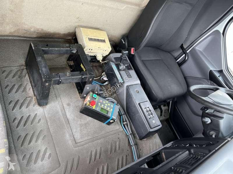 Vägmaskiner Renault PREMIUM