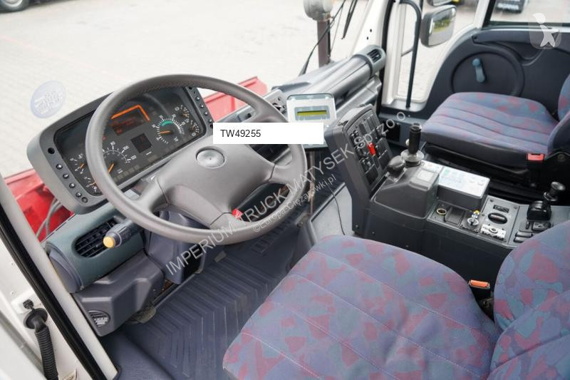 Útfenntartó-és-karbantartógép Mercedes UNIMOG...