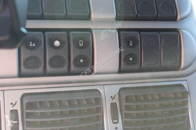آلة لصيانة الطرق Iveco 270 CNG + GARBAGE + EURO...