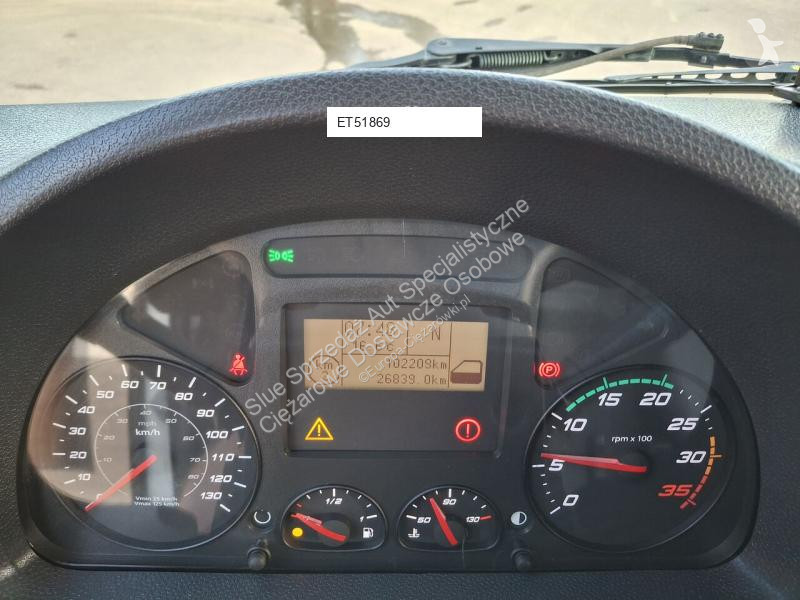 Engin de voirie Iveco VR3 LEV