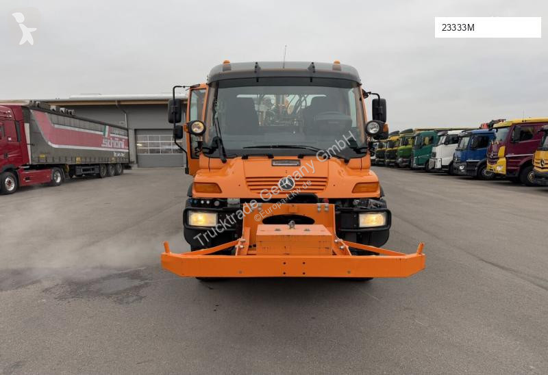 Utilaje pentru drumuri Mercedes U400