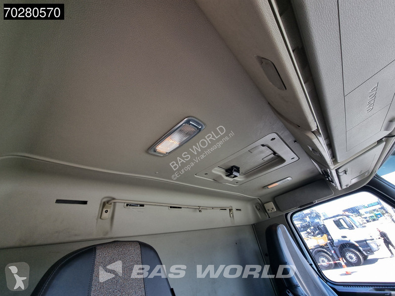 Utilaje pentru drumuri Volvo FM 370 6X2 Hiab...