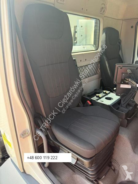 آلة لصيانة الطرق DAF LF 15.230