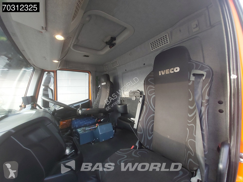 Engin de voirie Iveco 330 6X2 CNG ENGINE RHD...